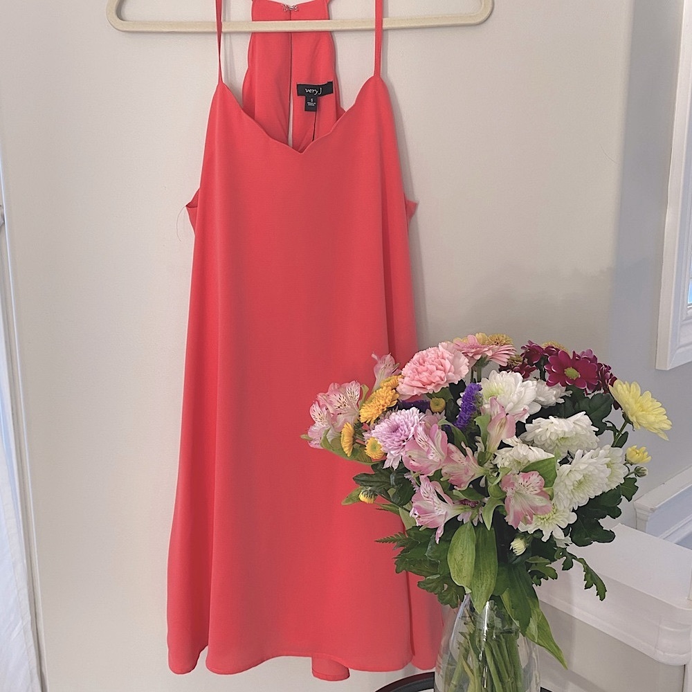NWT Coral Scalloped Dress